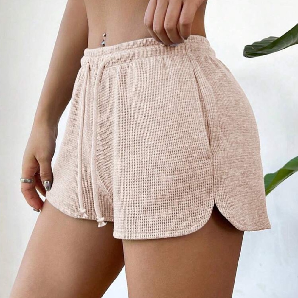 Women's Casual Tan Shorts with Pockets